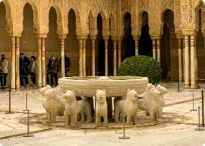 Patio de los leones_alhambra_arte nazari